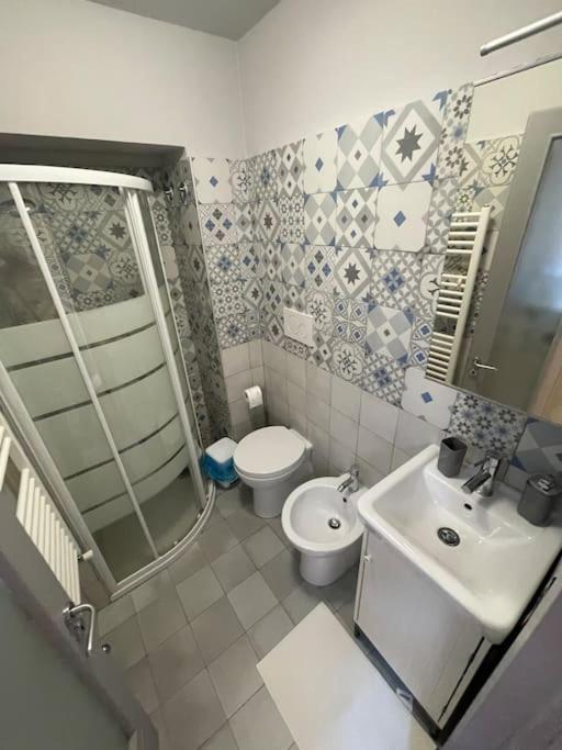 La Casa Di Ringhiera *